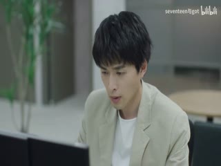 今天也是两个人一起轻快跳跃