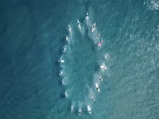 红色冲浪板